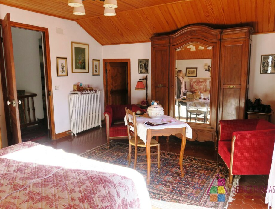 Casa di famiglia con terreno e vista panoramica - Opportunità unica